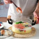 قیمت و خرید قابلمه پیرکس دسته چوبی وارداتی