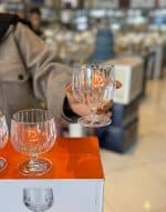 دسر و بستنی خوری لب طلایی دلی گلس DELI GLASS